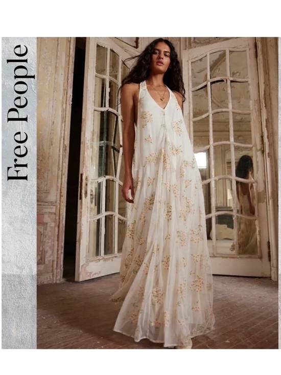 Free People Dresses & Skirts - Free People Embroidered Holding On Convertible Maxi Halter Dress XS